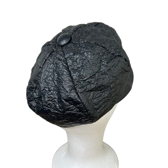 Vintage Womens Cap hat- Small Size- Leather Like Material- brim bending black - Picture 4 of 6